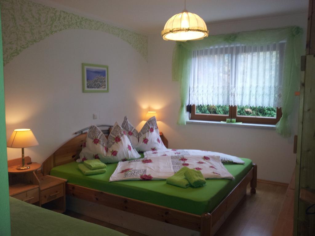 Ferienwohnung Anna Zechner Флатах Стая снимка