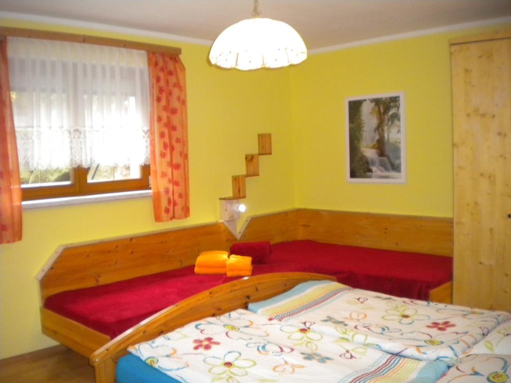 Ferienwohnung Anna Zechner Флатах Стая снимка